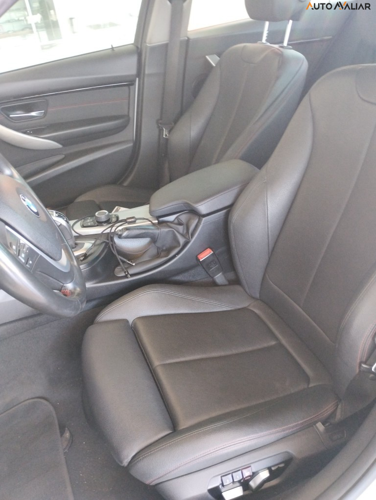 BMW 320I 2.0 SPORT 16V TURBO ACTIVE FLEX 4P AUTOMATICO