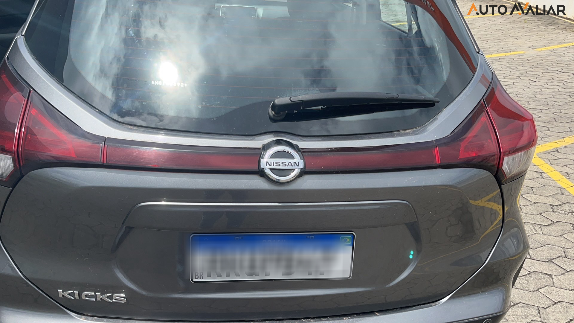 NISSAN KICKS 1.6 16V FLEXSTART SENSE MANUAL