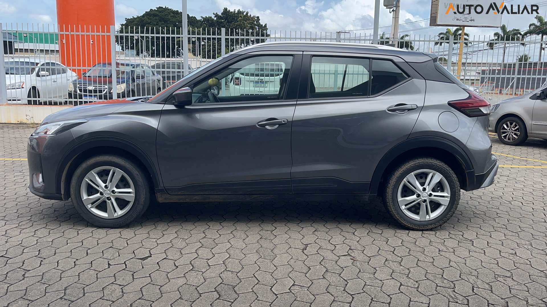 NISSAN KICKS 1.6 16V FLEXSTART SENSE MANUAL