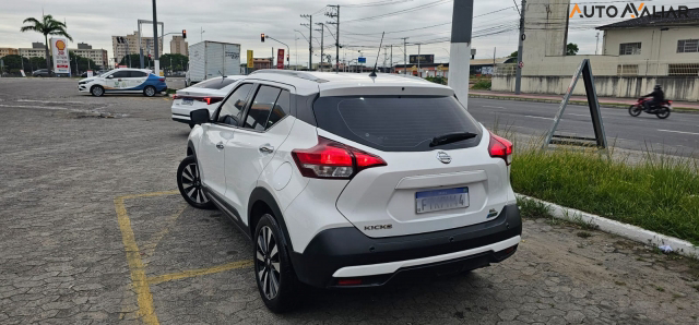 NISSAN KICKS 1.6 16V FLEXSTART SL 4P XTRONIC