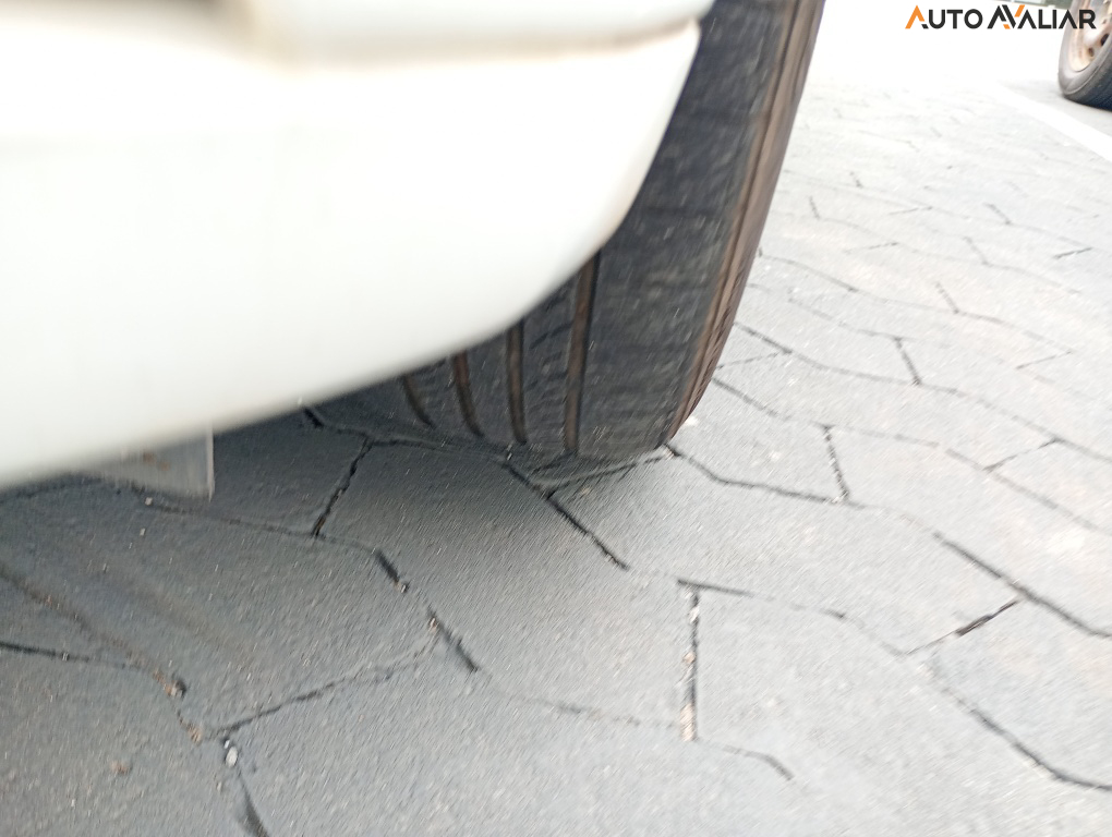 RENAULT LOGAN 1.0 12V SCE FLEX ZEN MANUAL