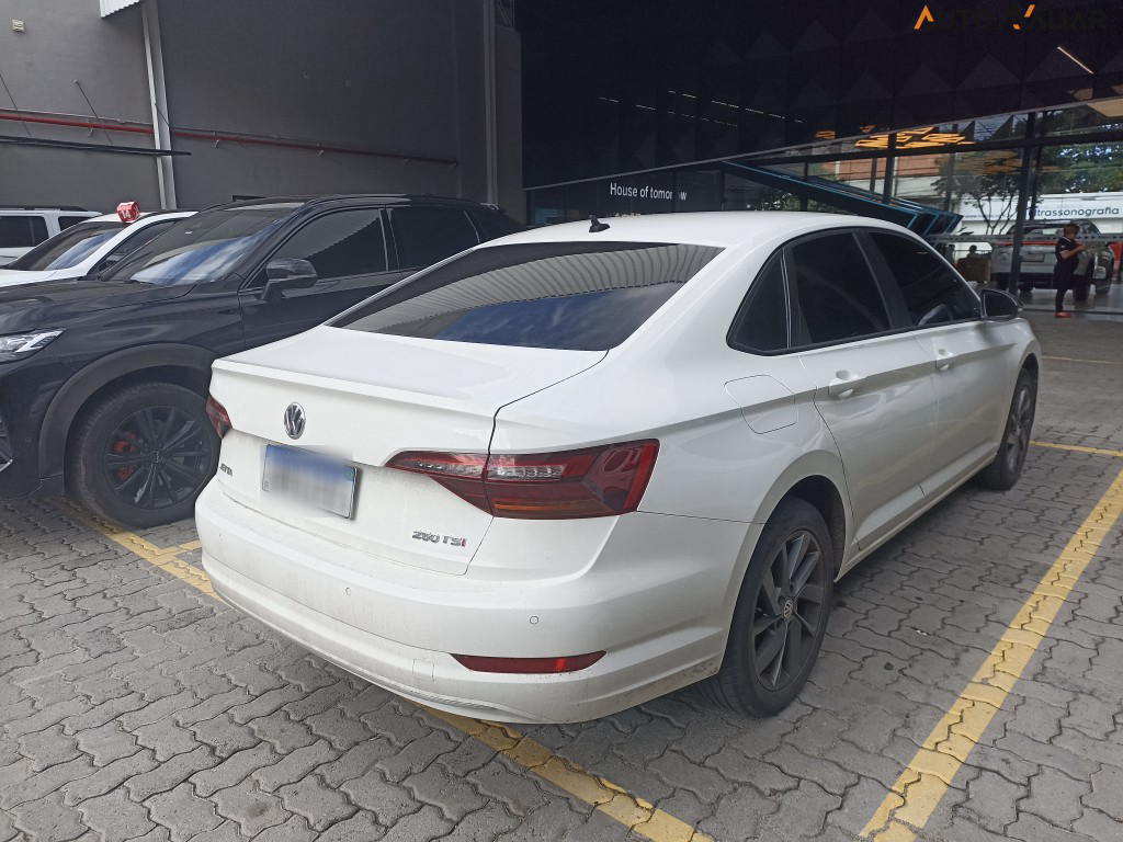 VOLKSWAGEN JETTA 1.4 250 TSI TOTAL FLEX COMFORTLINE TIPTRONIC