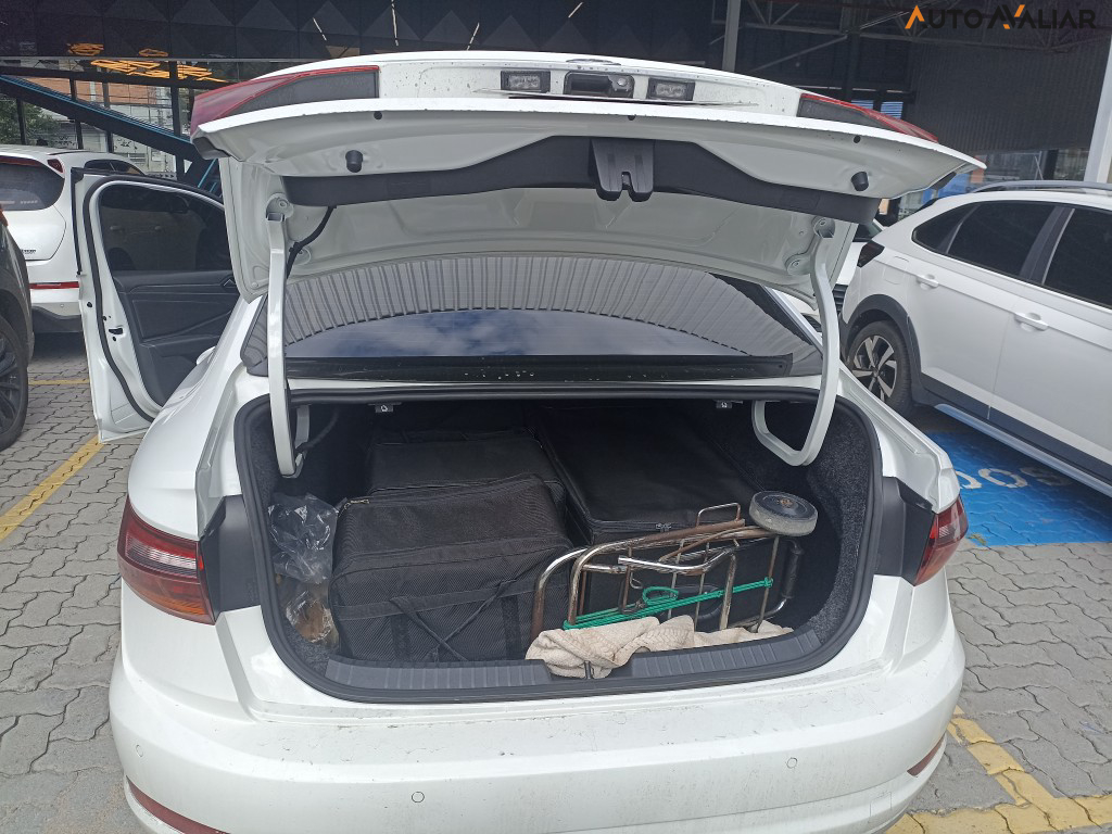 VOLKSWAGEN JETTA 1.4 250 TSI TOTAL FLEX COMFORTLINE TIPTRONIC