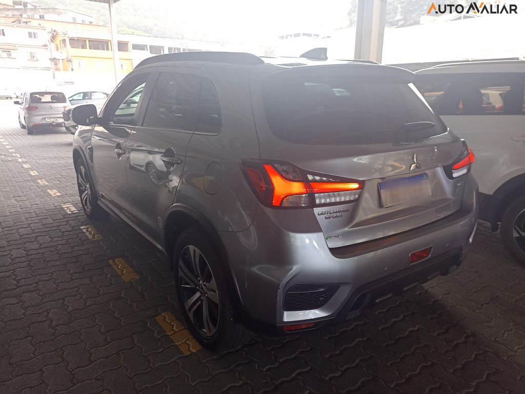 MITSUBISHI OUTLANDER 2.0 MIVEC FLEX SPORT HPE AUTOMÁTICO