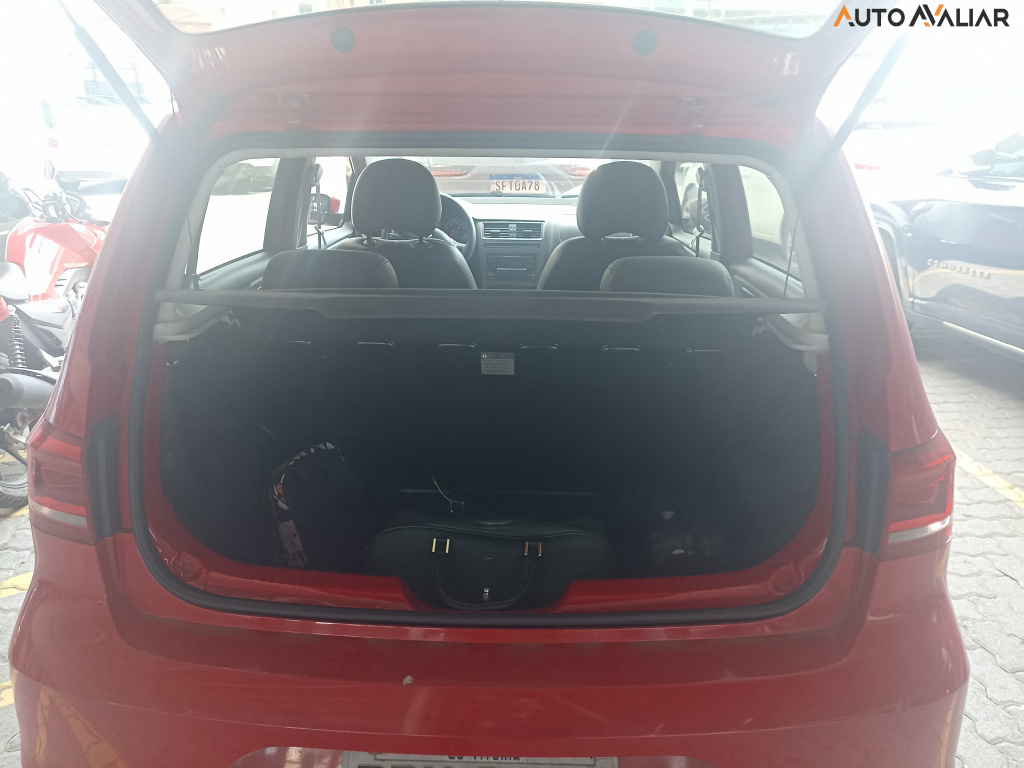 VOLKSWAGEN FOX 1.6 MSI TRENDLINE 8V FLEX 4P MANUAL