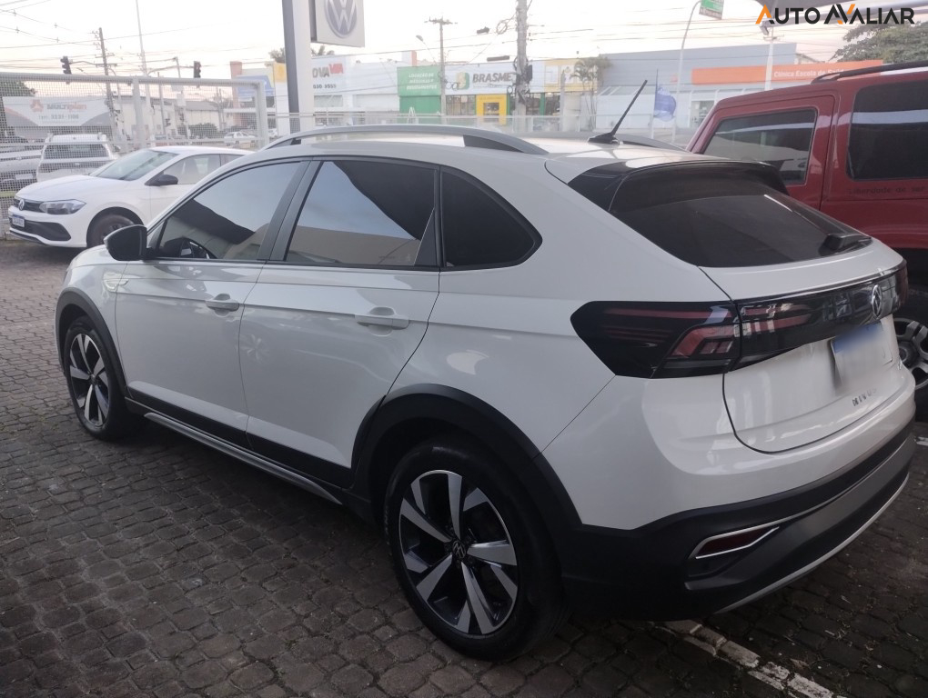 VOLKSWAGEN NIVUS 1.0 200 TSI TOTAL FLEX HIGHLINE AUTOMÁTICO