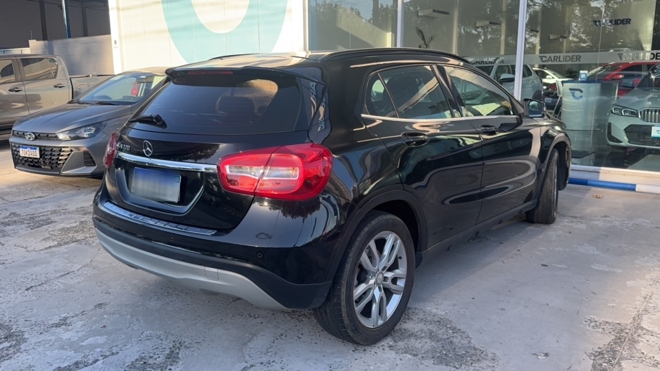 MERCEDES-BENZ GLA 200 1.6 CGI STYLE 16V TURBO FLEX 4P AUTOMATICO