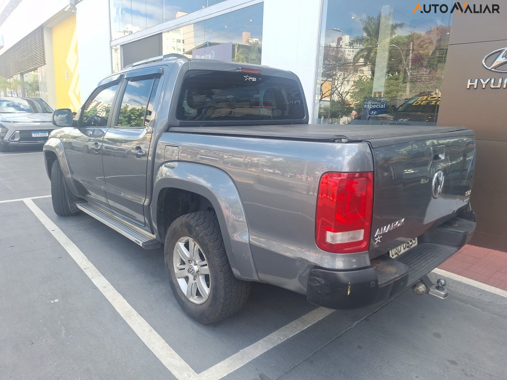 VOLKSWAGEN AMAROK 2.0 TRENDLINE 4X4 CD 16V TURBO INTERCOOLER DIESEL 4P MANUAL