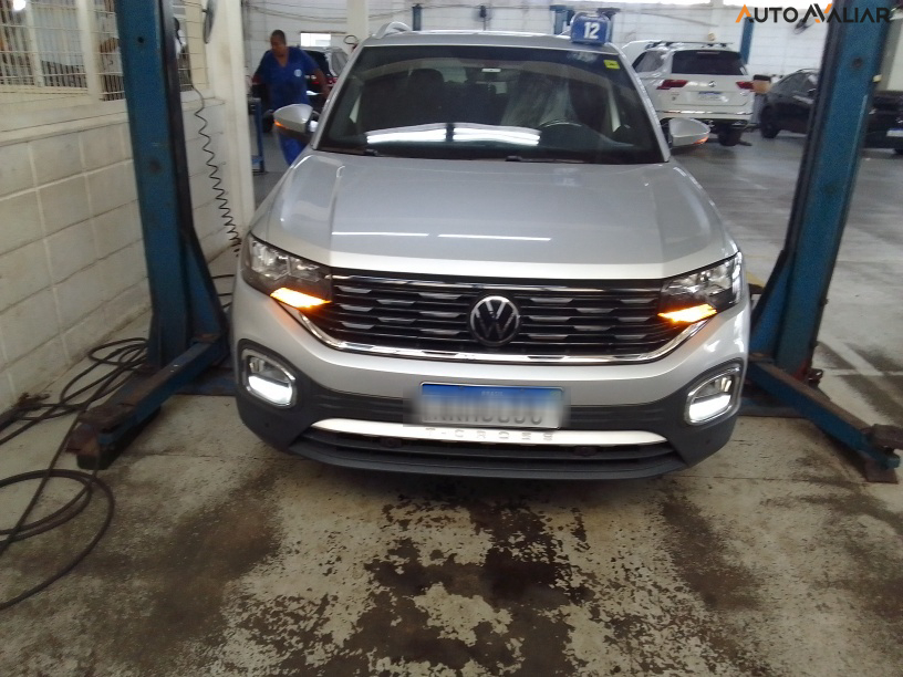 VOLKSWAGEN T-CROSS 1.4 250 TSI TOTAL FLEX HIGHLINE AUTOMÁTICO