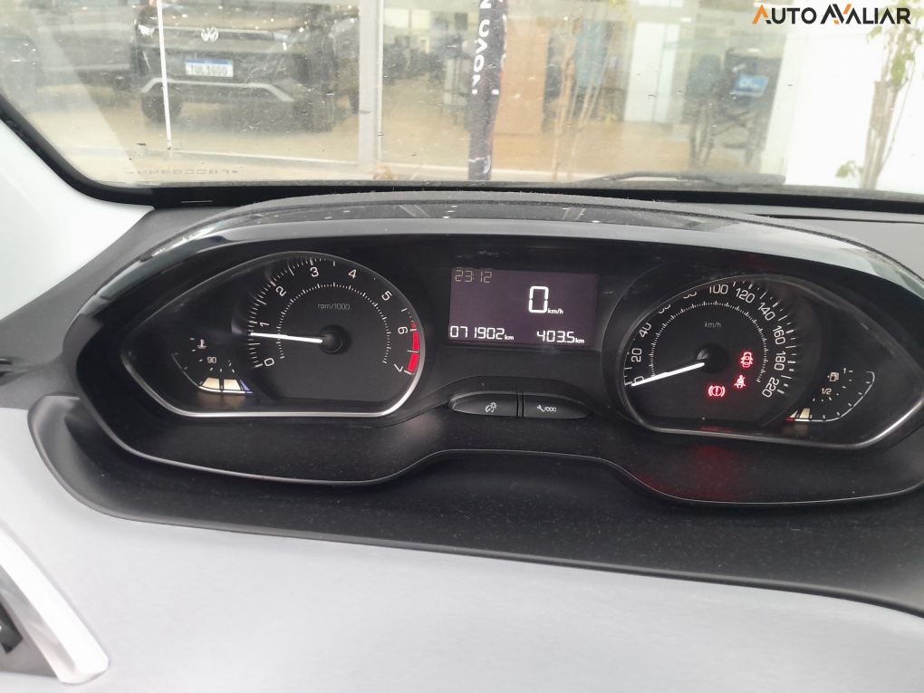 PEUGEOT 208 1.5 ACTIVE 8V FLEX 4P MANUAL