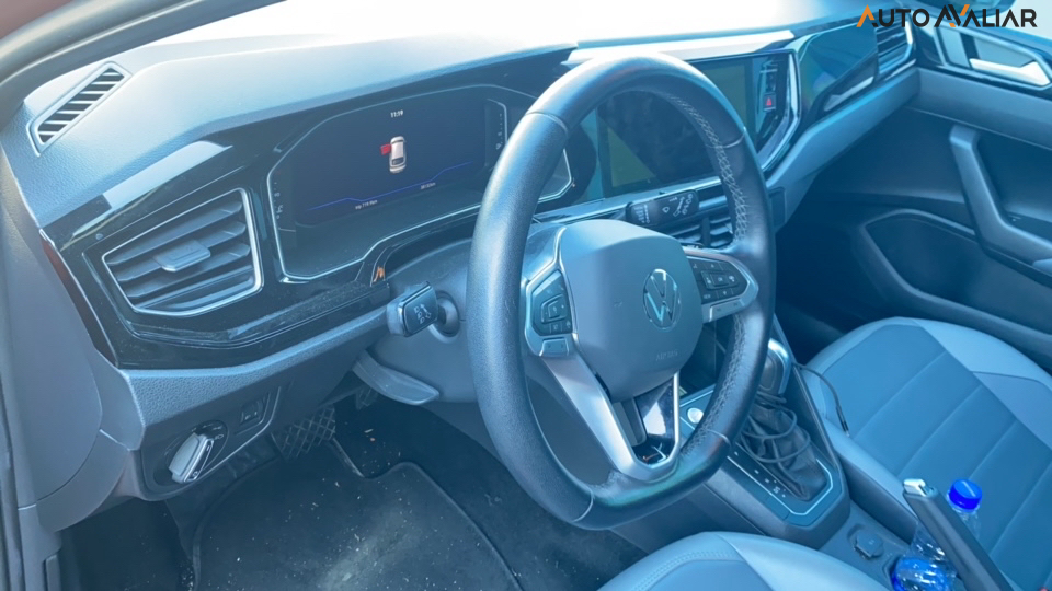 VOLKSWAGEN NIVUS 1.0 200 TSI TOTAL FLEX HIGHLINE AUTOM&Aacute;TICO