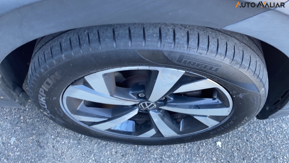 VOLKSWAGEN NIVUS 1.0 200 TSI TOTAL FLEX HIGHLINE AUTOM&Aacute;TICO