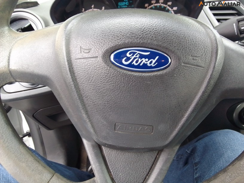 FORD FIESTA 1.5 S HATCH 16V FLEX 4P MANUAL
