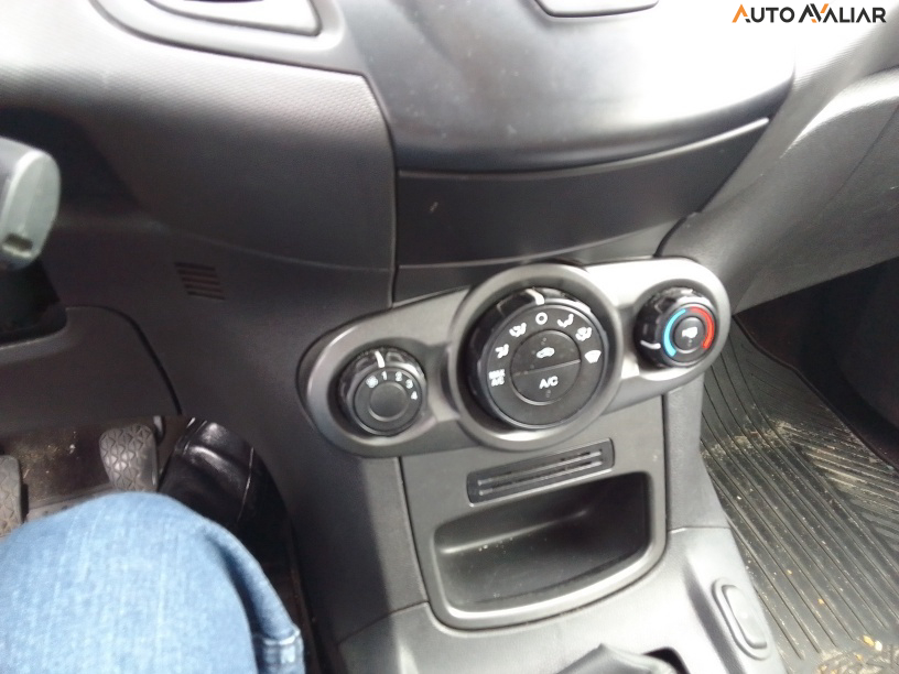 FORD FIESTA 1.5 S HATCH 16V FLEX 4P MANUAL