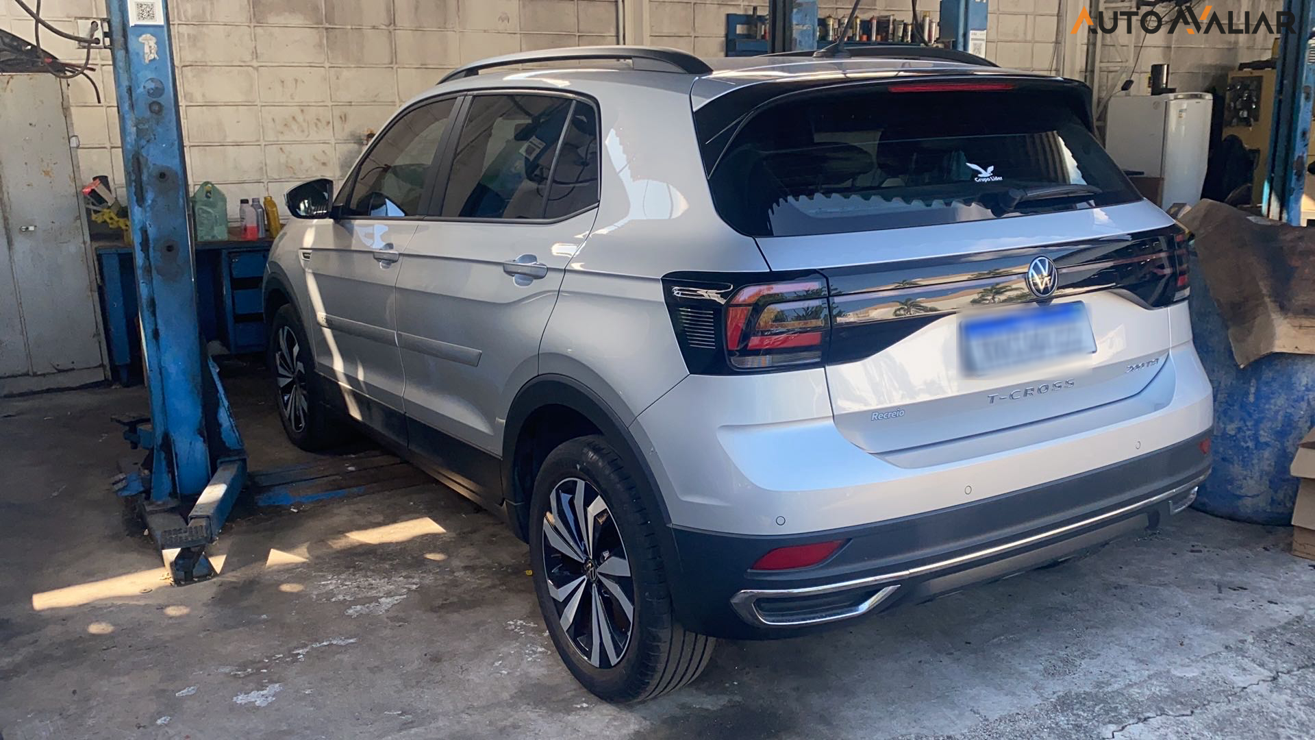 VOLKSWAGEN T-CROSS 1.0 200 TSI TOTAL FLEX COMFORTLINE AUTOMÁTICO