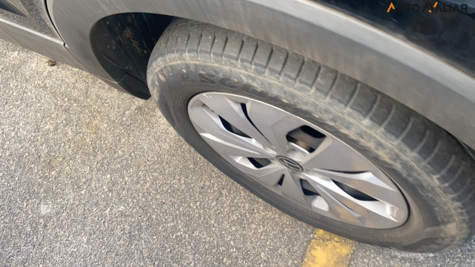 VOLKSWAGEN T-CROSS 1.0 200 TSI TOTAL FLEX AUTOM&Aacute;TICO