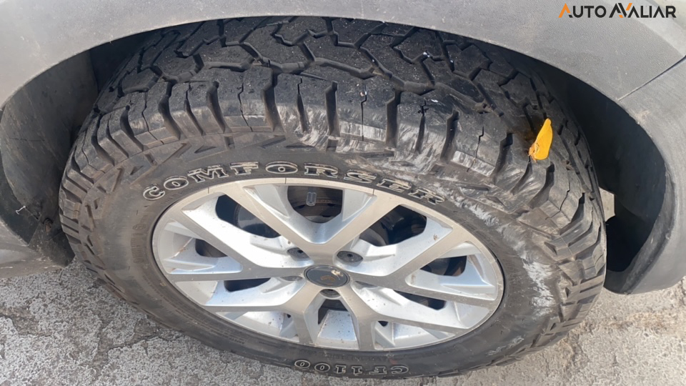 VOLKSWAGEN CROSSFOX 1.6 MI FLEX 8V 4P MANUAL