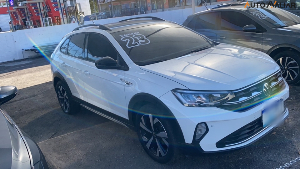 VOLKSWAGEN NIVUS 1.0 200 TSI TOTAL FLEX HIGHLINE AUTOMÁTICO