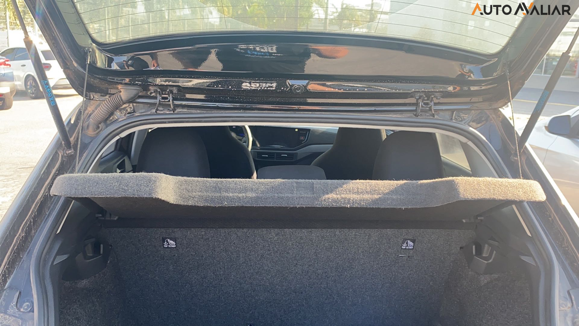 VOLKSWAGEN POLO 1.0 170 TSI COMFORTLINE AUTOM&Aacute;TICO