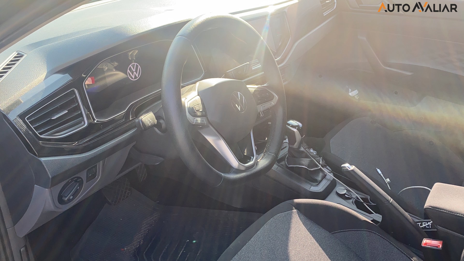 VOLKSWAGEN POLO 1.0 170 TSI COMFORTLINE AUTOM&Aacute;TICO