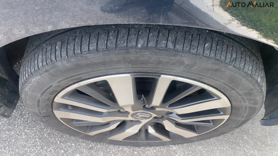 HONDA CITY 1.5 I-VTEC FLEX SEDAN TOURING CVT