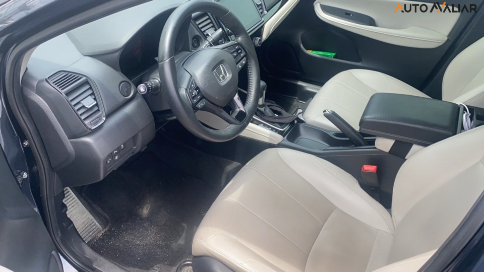 HONDA CITY 1.5 I-VTEC FLEX SEDAN TOURING CVT