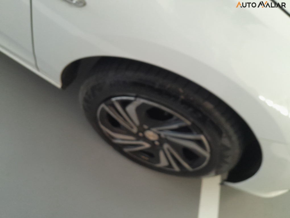 CHEVROLET ONIX 1.0 TURBO FLEX LT MANUAL