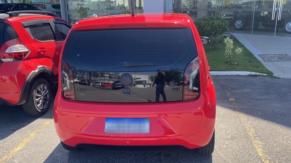 VOLKSWAGEN UP 1.0 TSI MOVE UP 12V FLEX 4P MANUAL