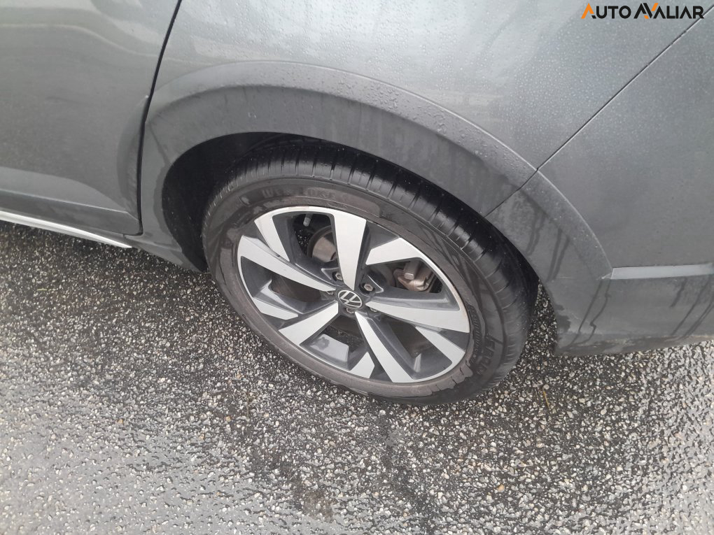 VOLKSWAGEN NIVUS 1.0 200 TSI TOTAL FLEX HIGHLINE AUTOM&Aacute;TICO