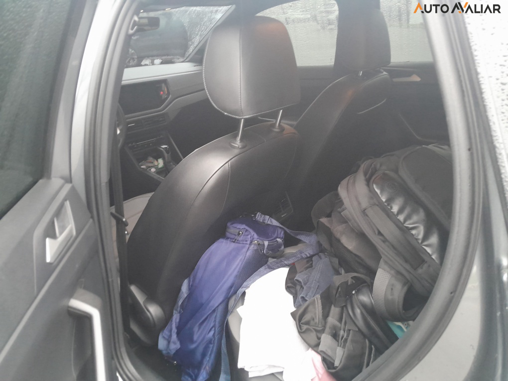 VOLKSWAGEN NIVUS 1.0 200 TSI TOTAL FLEX HIGHLINE AUTOM&Aacute;TICO