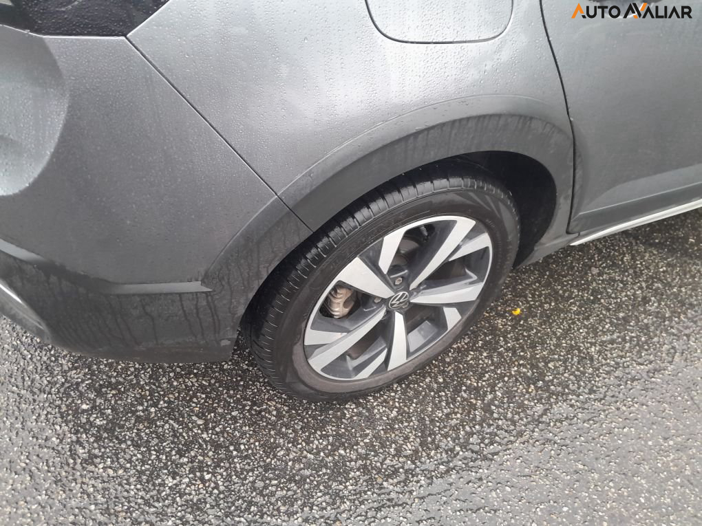 VOLKSWAGEN NIVUS 1.0 200 TSI TOTAL FLEX HIGHLINE AUTOM&Aacute;TICO