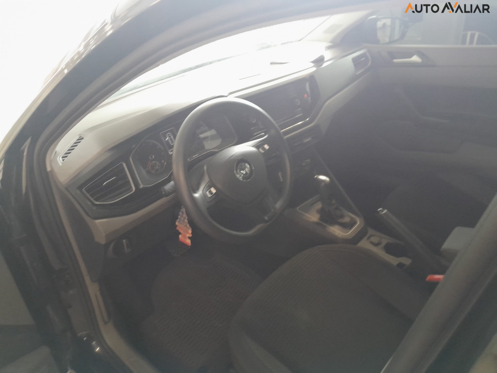 VOLKSWAGEN POLO 1.0 200 TSI COMFORTLINE AUTOMATICO