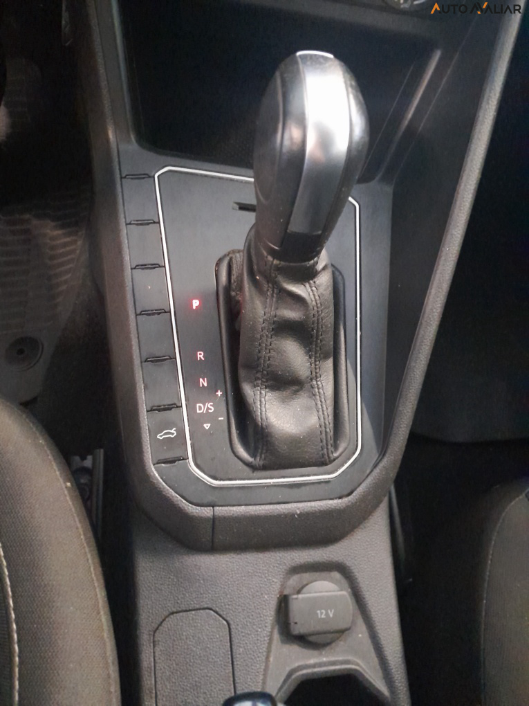 VOLKSWAGEN POLO 1.0 200 TSI COMFORTLINE AUTOMATICO