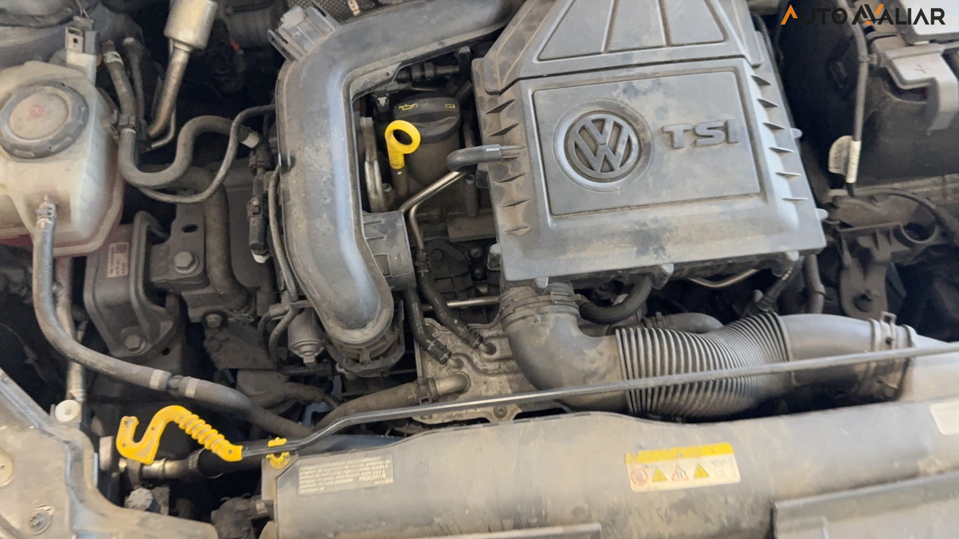 VOLKSWAGEN NIVUS 1.0 200 TSI TOTAL FLEX HIGHLINE AUTOM&Aacute;TICO