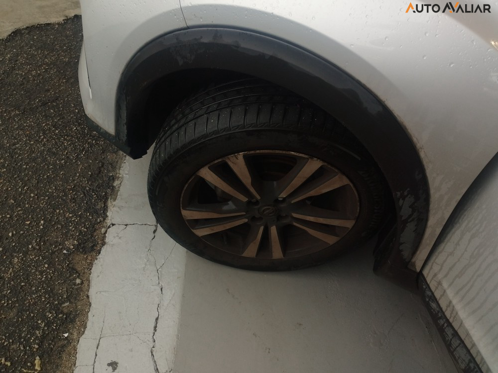 NISSAN KICKS 1.6 16V FLEXSTART EXCLUSIVE XTRONIC