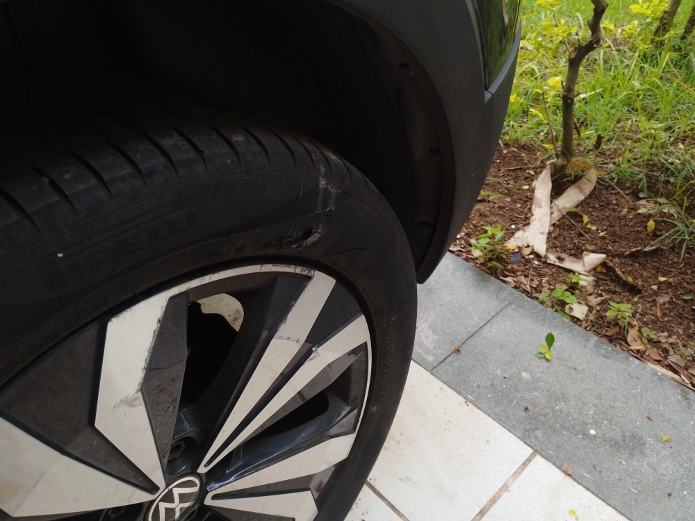 VOLKSWAGEN T-CROSS 1.0 200 TSI TOTAL FLEX AUTOM&Aacute;TICO