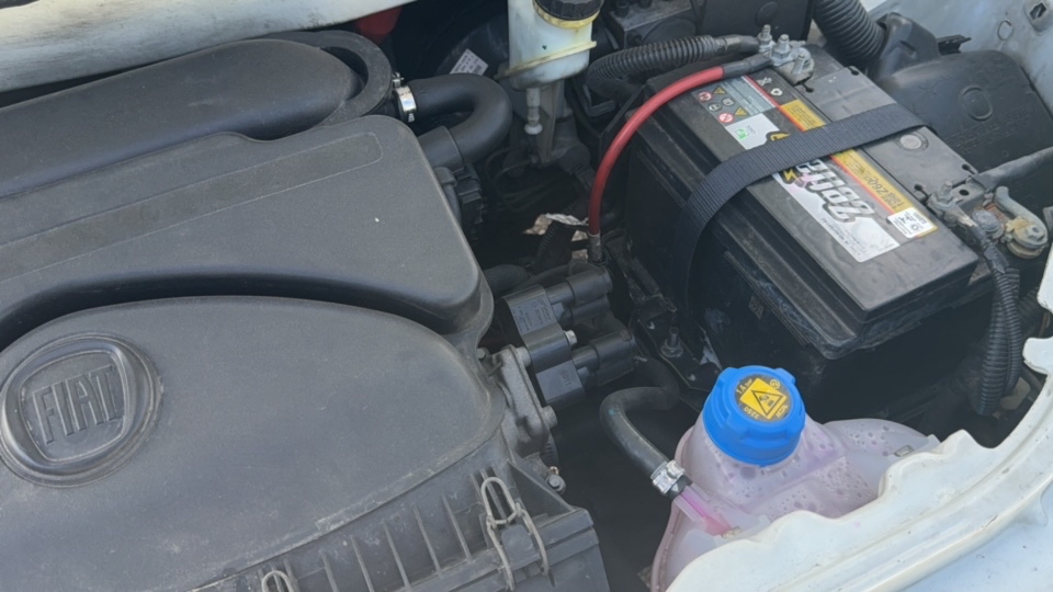 FIAT UNO 1.0 EVO VIVACE 8V FLEX 2P MANUAL