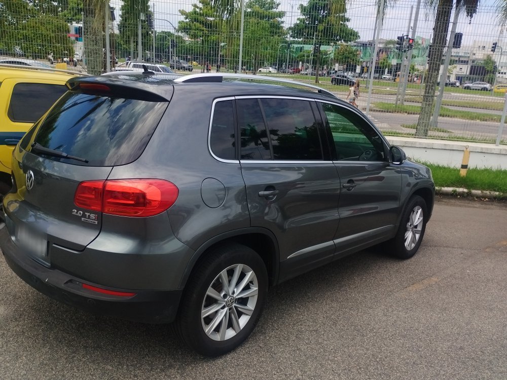VOLKSWAGEN TIGUAN 2.0 TSI 16V TURBO GASOLINA 4P TIPTRONIC
