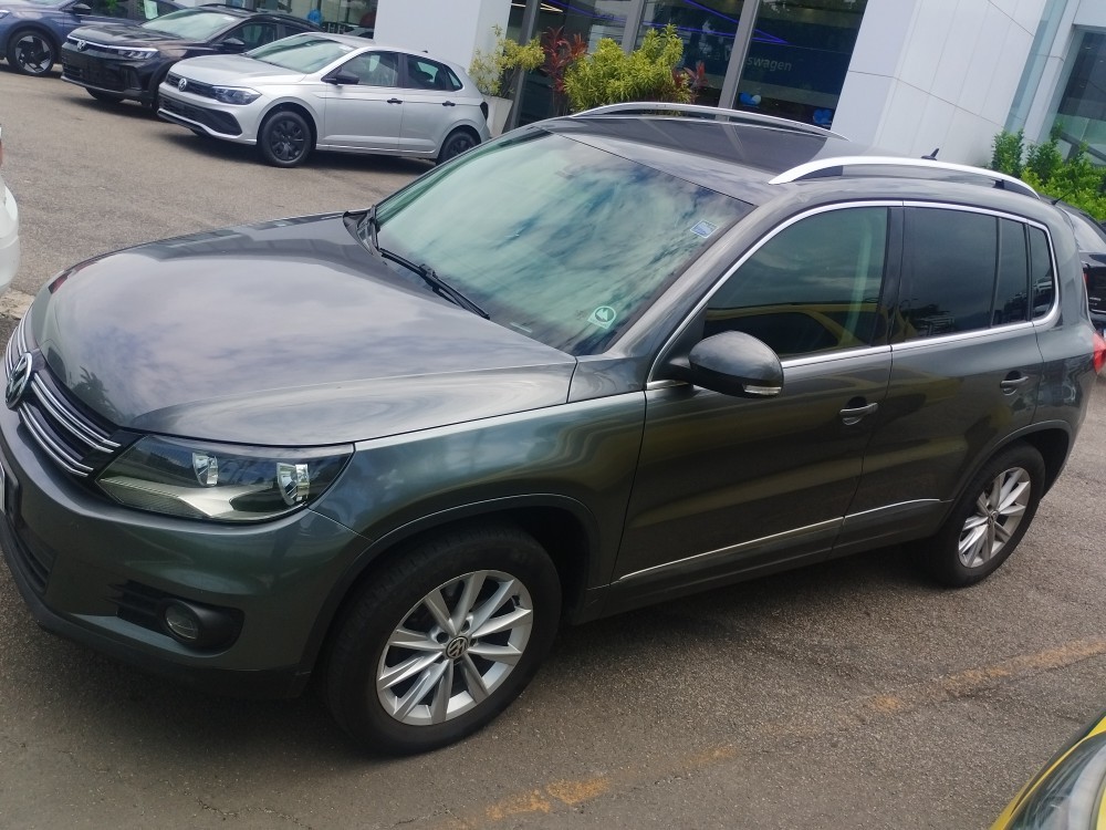 VOLKSWAGEN TIGUAN 2.0 TSI 16V TURBO GASOLINA 4P TIPTRONIC