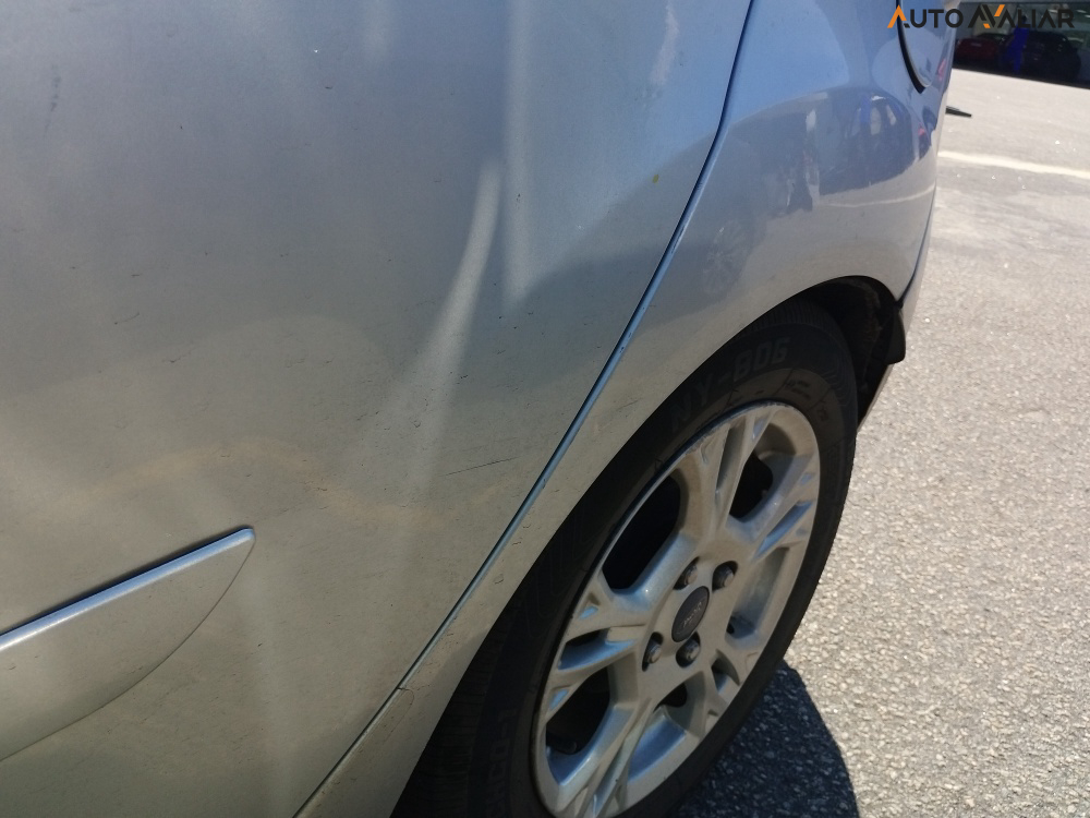 FORD FIESTA 1.6 SE HATCH 16V FLEX 4P MANUAL