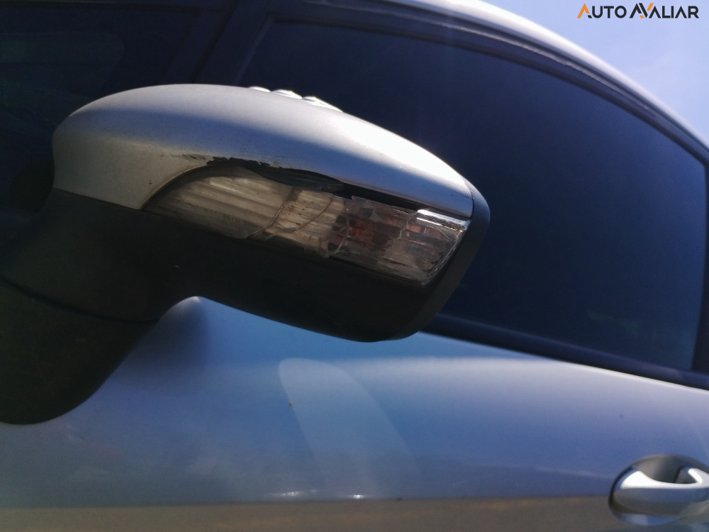 FORD FIESTA 1.6 SE HATCH 16V FLEX 4P MANUAL