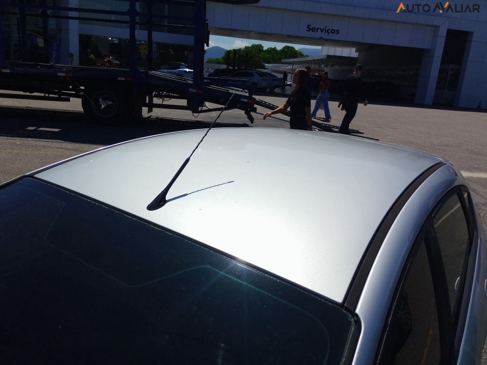 FORD FIESTA 1.6 SE HATCH 16V FLEX 4P MANUAL