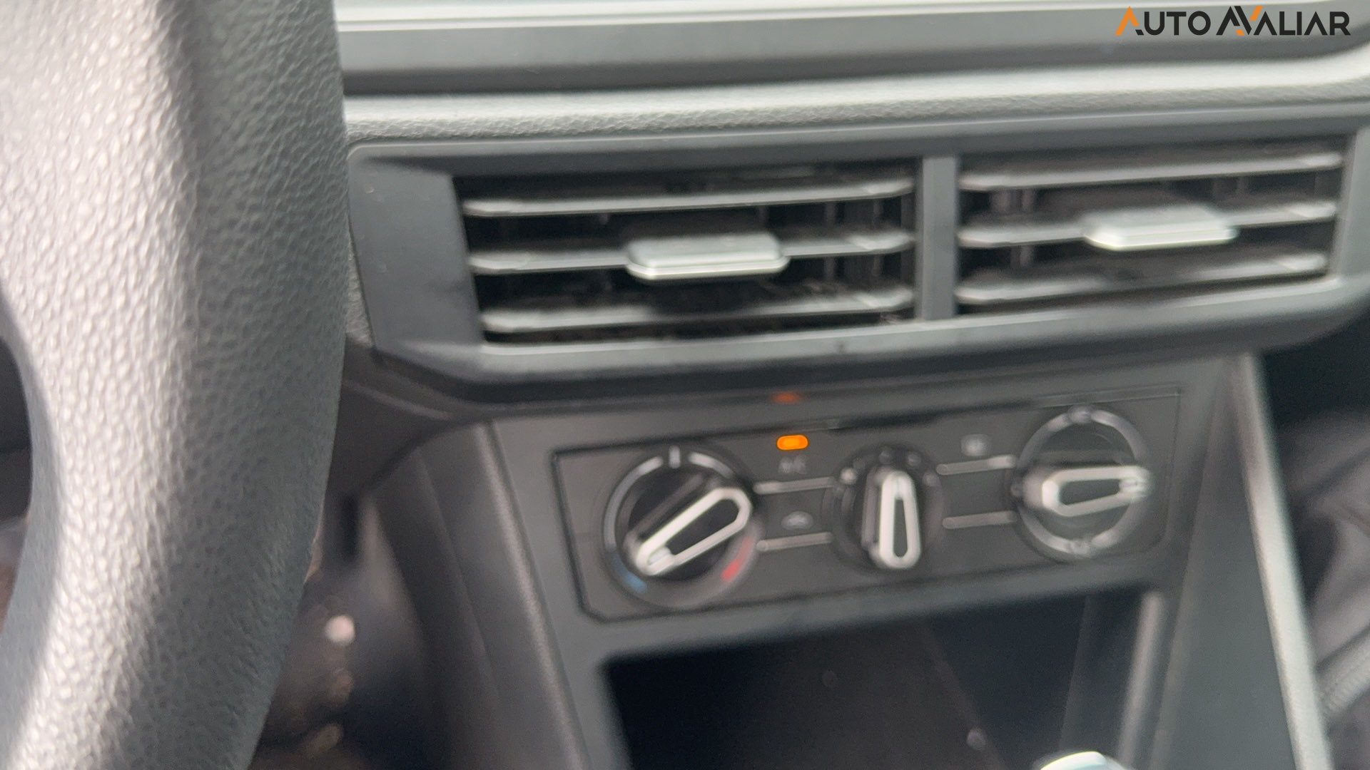 VOLKSWAGEN VIRTUS 1.6 MSI TOTAL FLEX AUTOMATICO