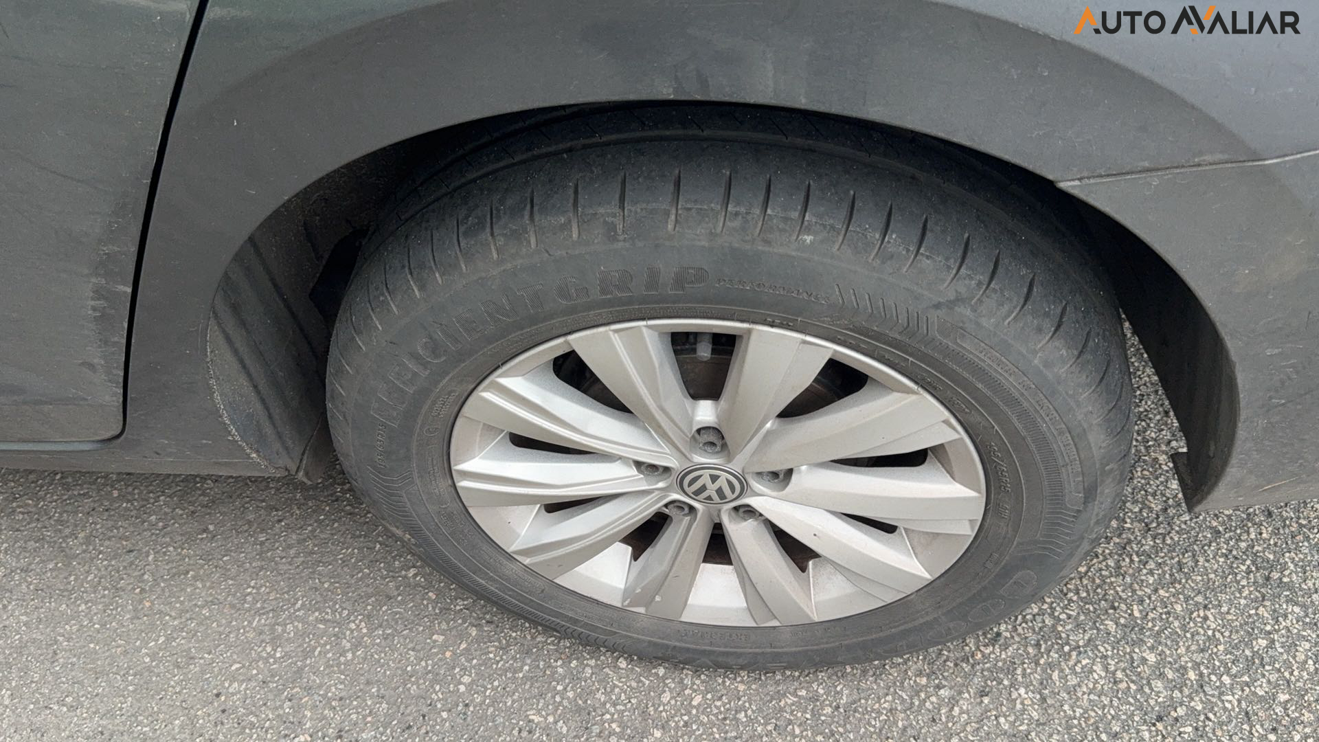 VOLKSWAGEN VIRTUS 1.6 MSI TOTAL FLEX AUTOMATICO