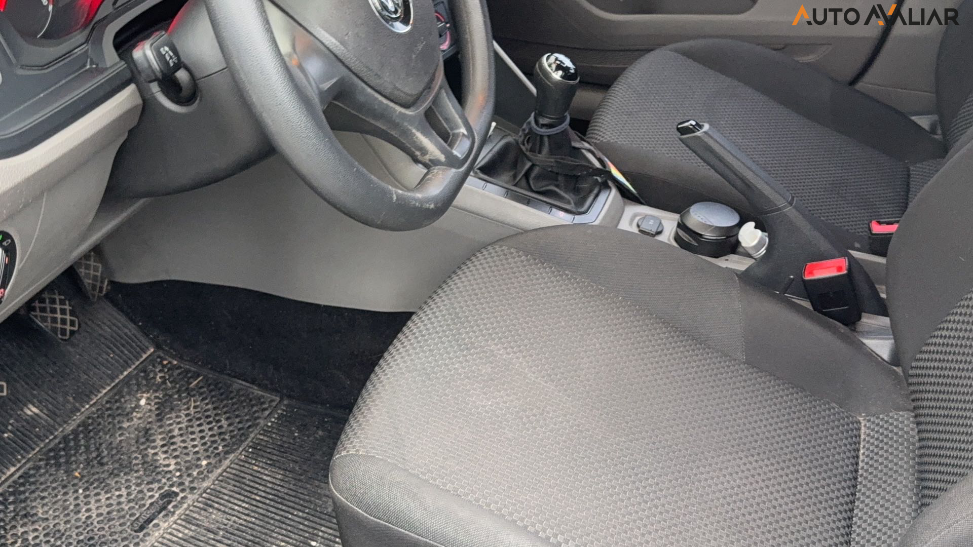 VOLKSWAGEN POLO 1.0 200 TSI FLEX 