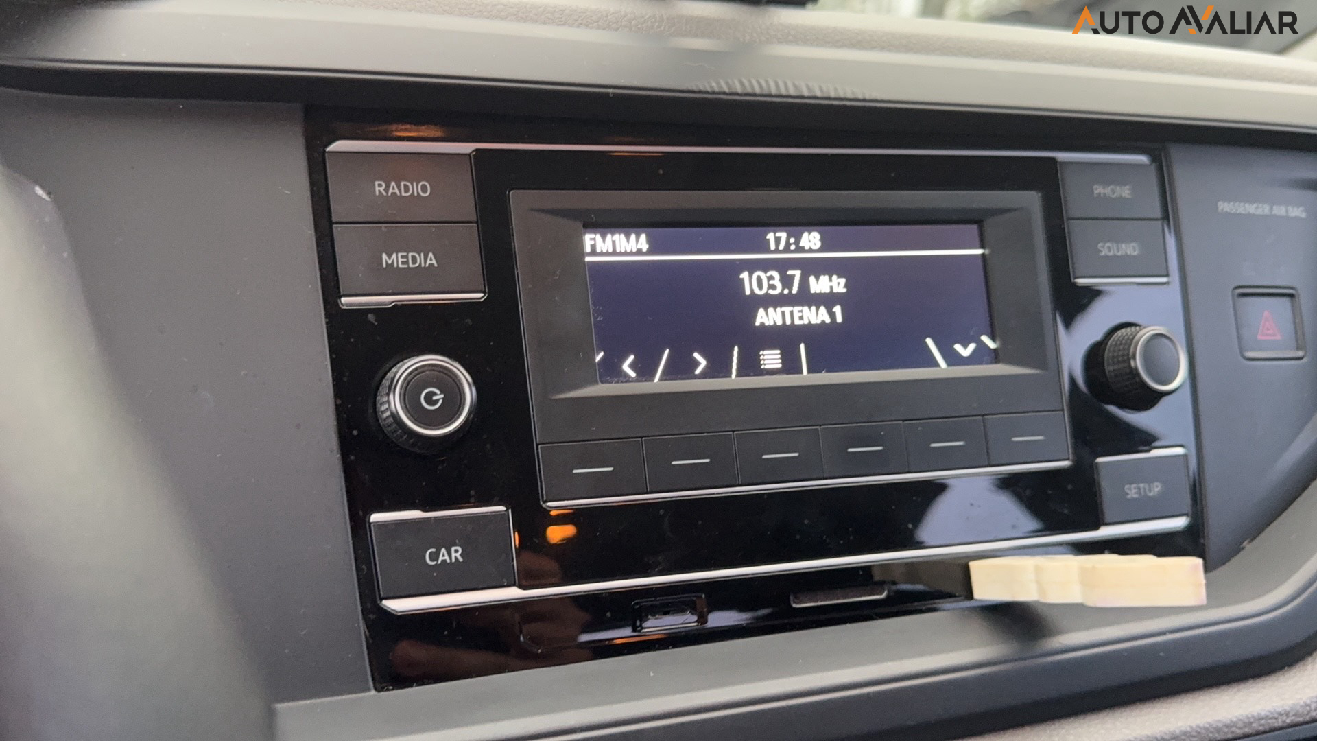 VOLKSWAGEN POLO 1.0 200 TSI FLEX 