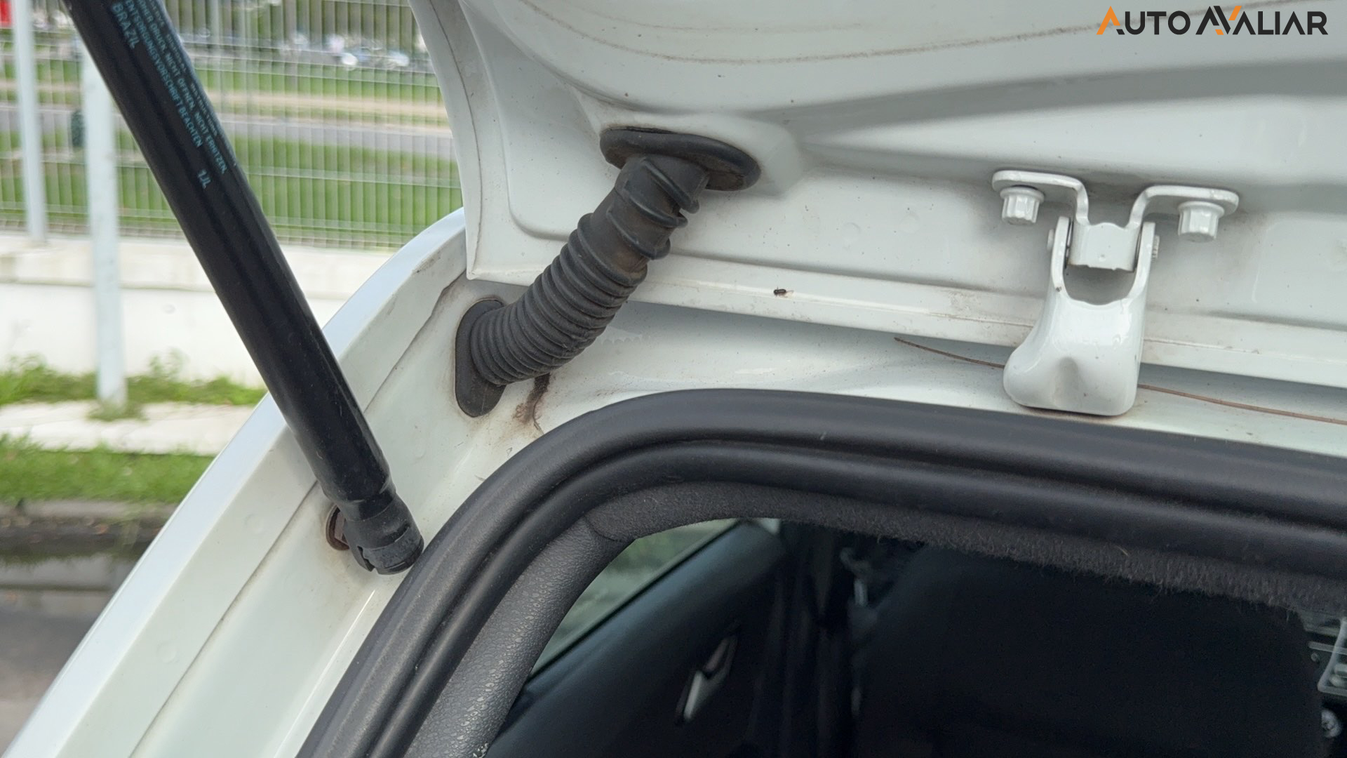 VOLKSWAGEN FOX 1.6 MSI TOTAL FLEX XTREME 4P MANUAL