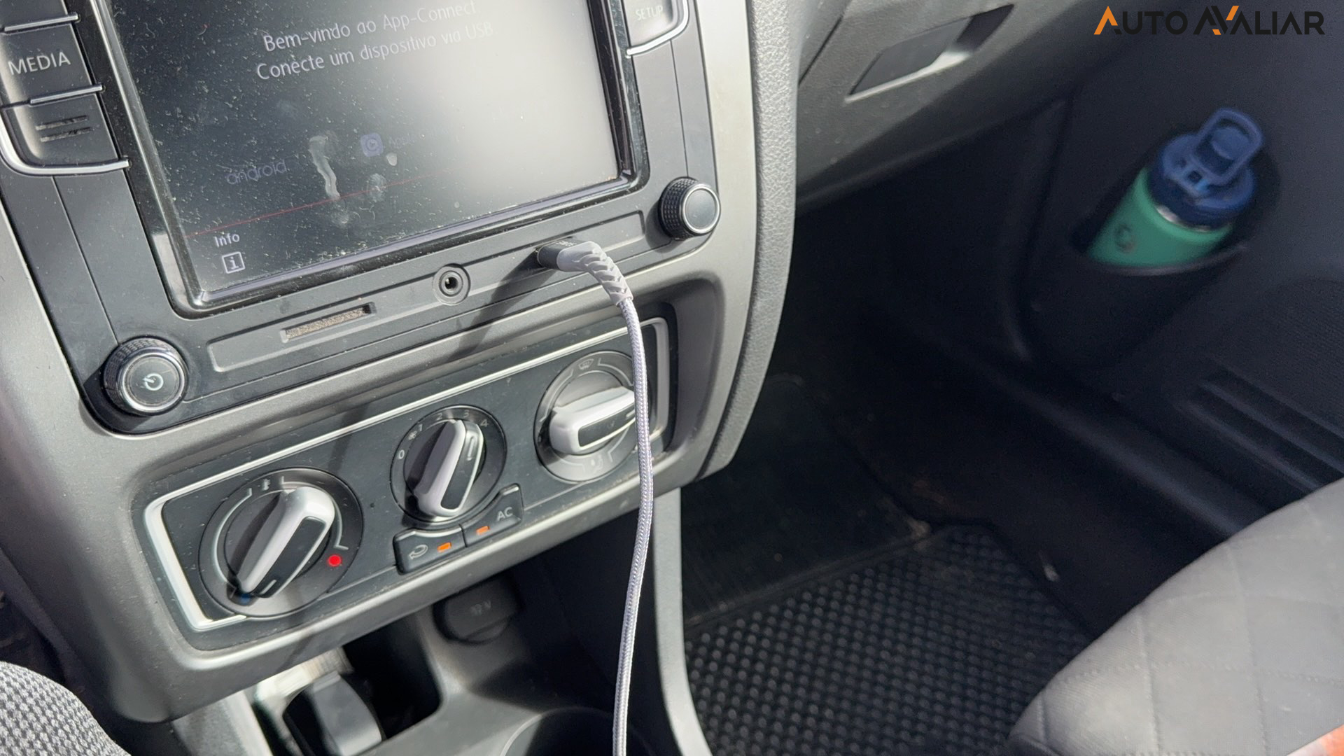 VOLKSWAGEN FOX 1.6 MSI TOTAL FLEX XTREME 4P MANUAL