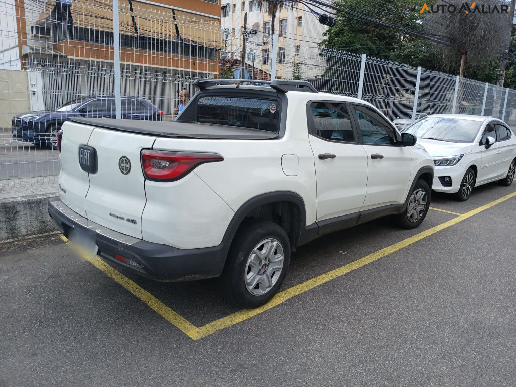 FIAT TORO 1.8 16V EVO FLEX FREEDOM AT6