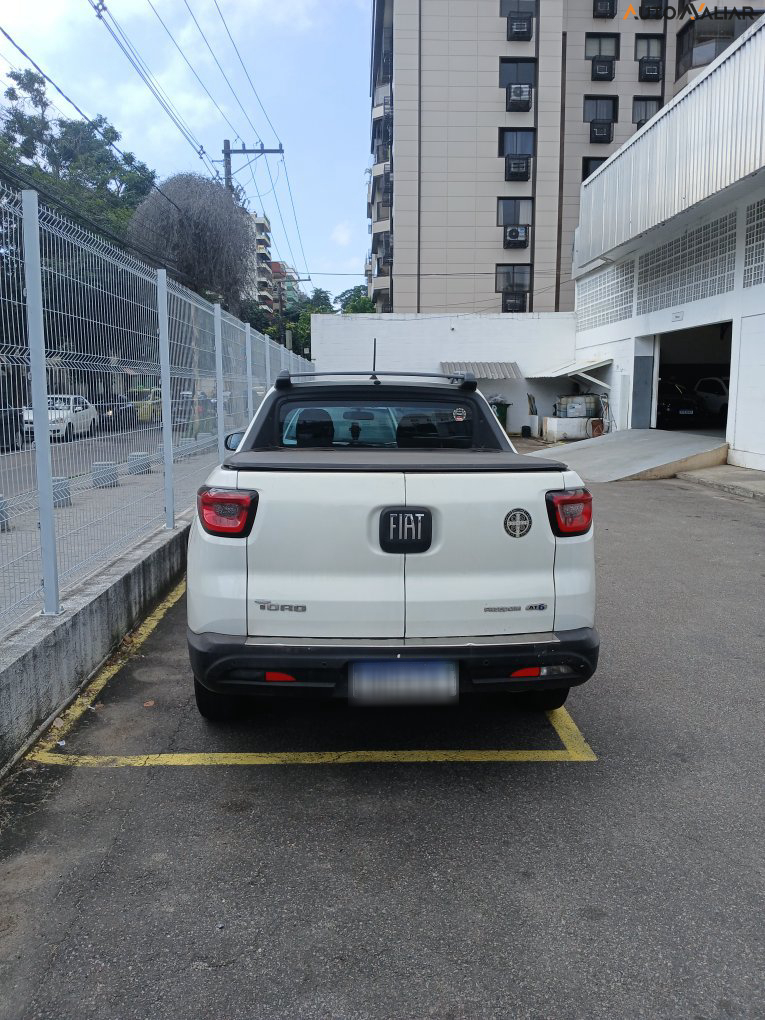 FIAT TORO 1.8 16V EVO FLEX FREEDOM AT6